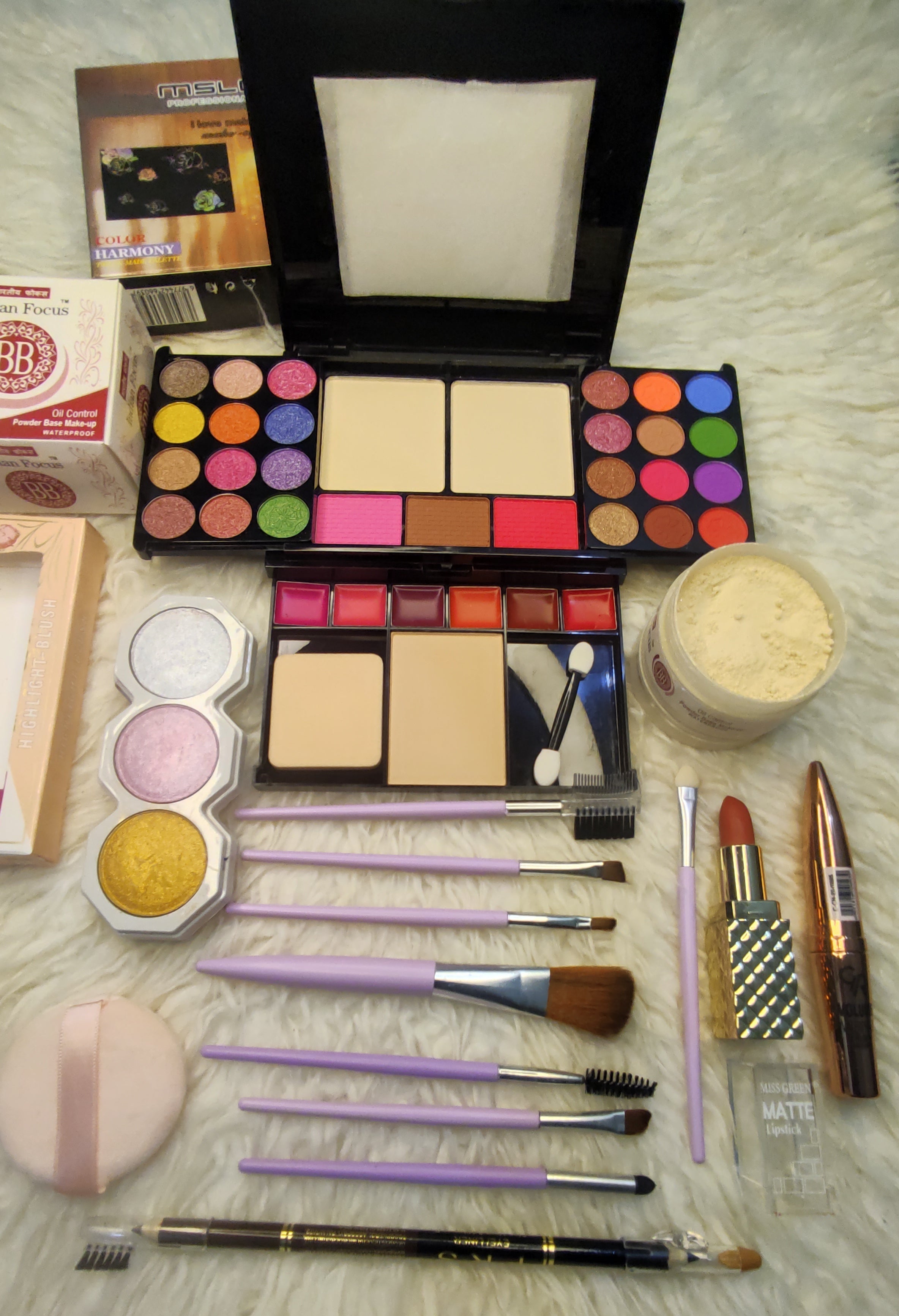 Mini Makeup Deal – Highlighter